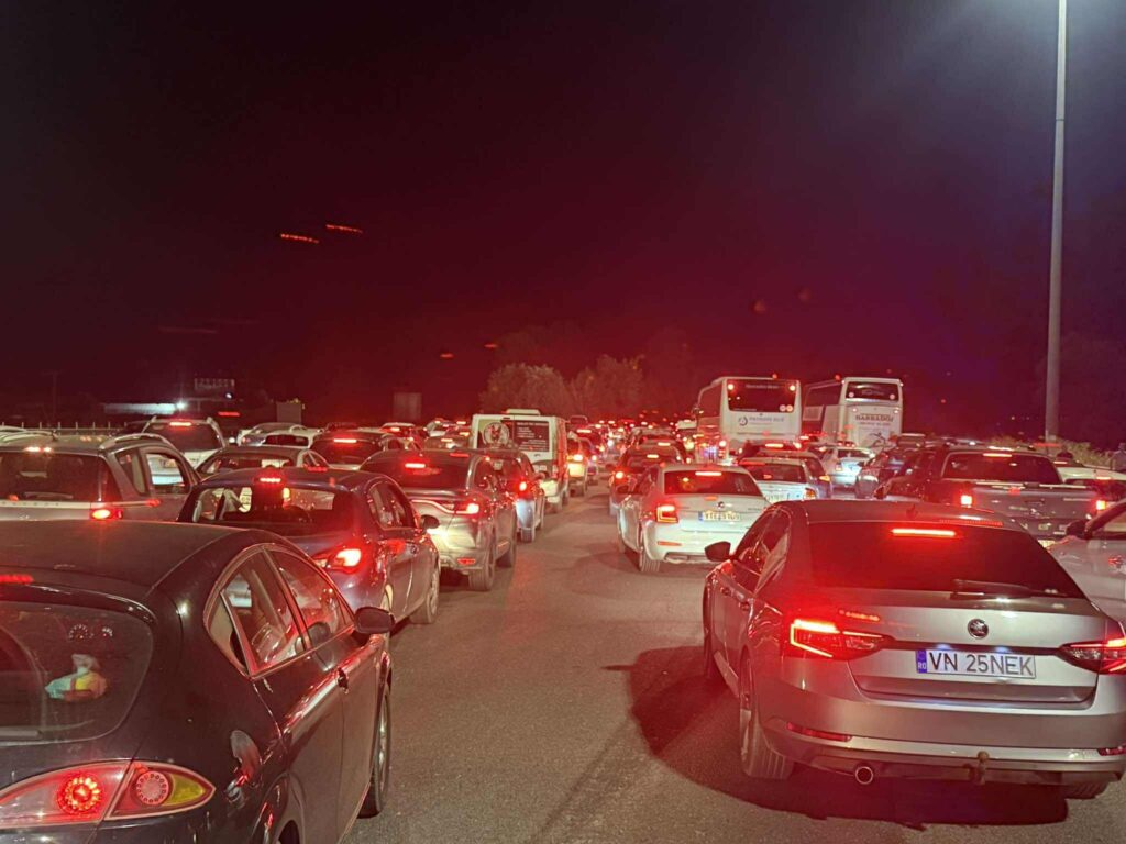 βιντεο-τρομακτικό-μποτιλιάρισμα-και-1345230