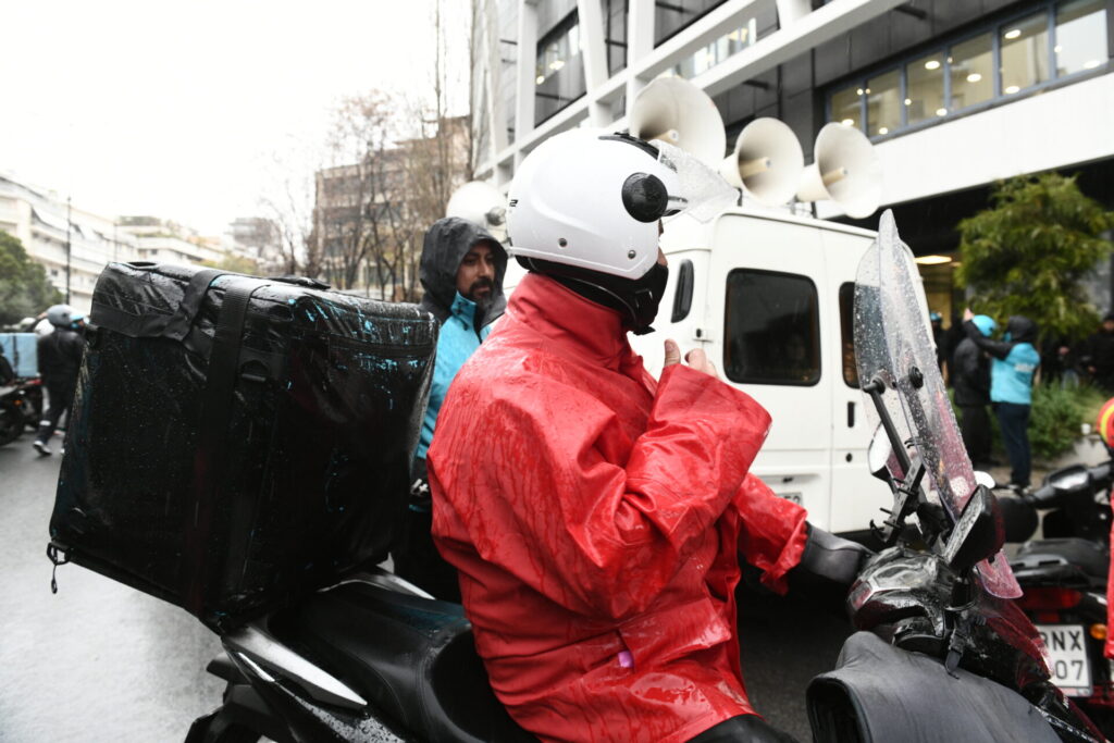 ξυλοδαρμός-διανομέα-παρήγγειλαν-φαγ-1367247