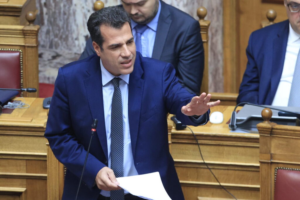 πλεύρης-για-μετανάστες-καταργούμε-τ-1364610