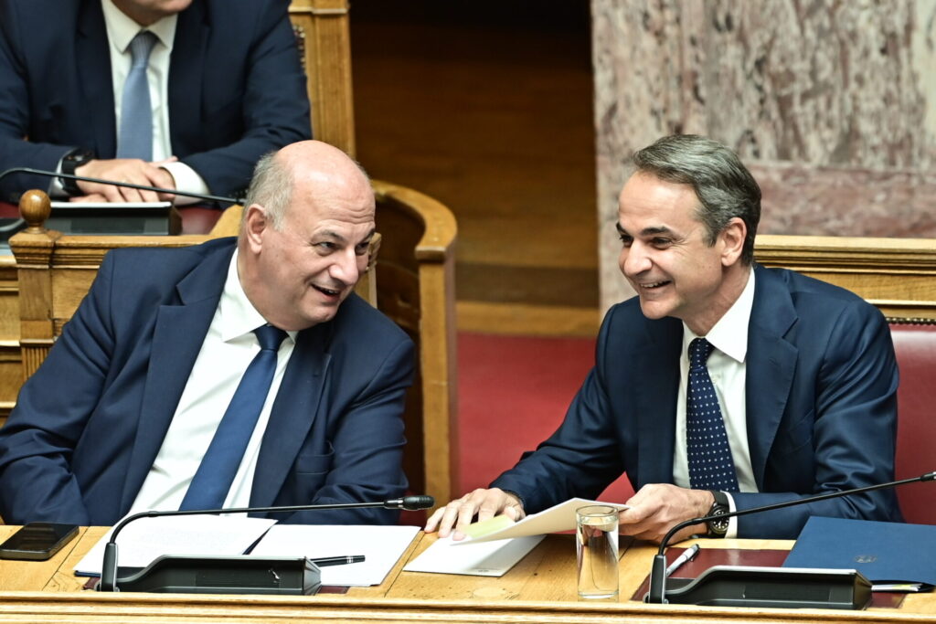 ο-κυνισμός-είναι-η-βασική-συνεκτική-ου-1356639