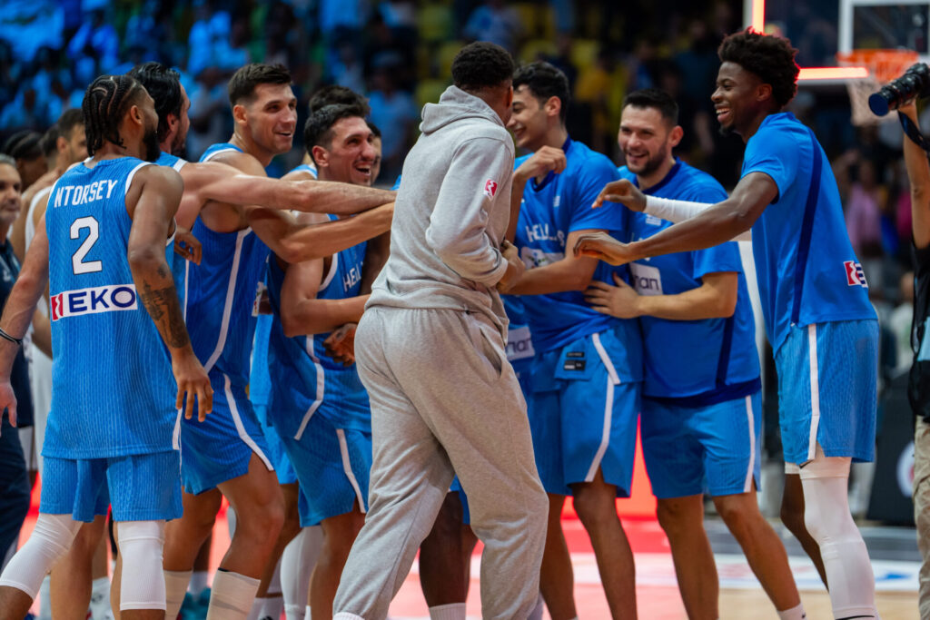 eurobasket-2025-άνετα-το-2-2-η-ελλάδα-σφράγισαν-τις-π-1369316