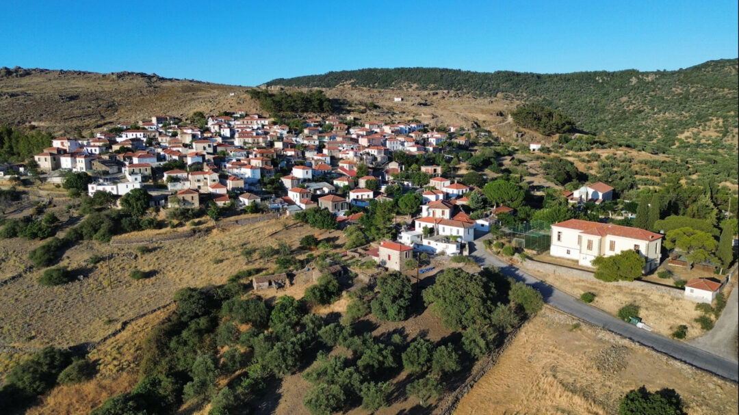 βιντεο-το-γραφικό-χωριό-στη-λέσβο-ιδαν-1362888