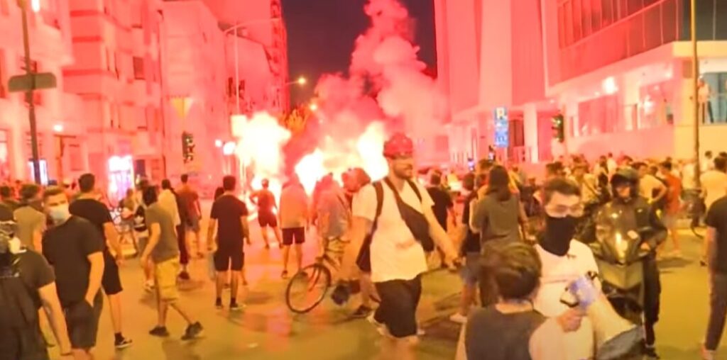 σερβία-σοβαρά-επεισόδια-μεταξύ-διαδη-1362645