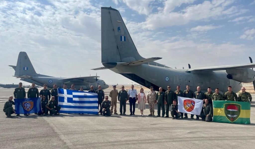 ανθρωπιστική-βοήθεια-στη-γάζα-από-την-1360184