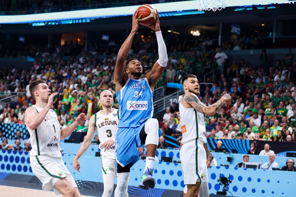 eurobasket-2025-ελλαδαρα-στην-τετράδα-και-φουλ-για-1374054