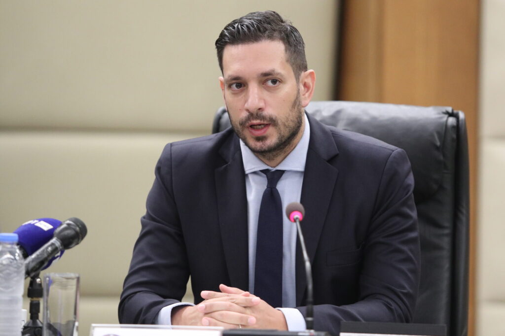 κυρανάκης-σε-11-μήνες-διπλή-σιδηροδρομι-1380319