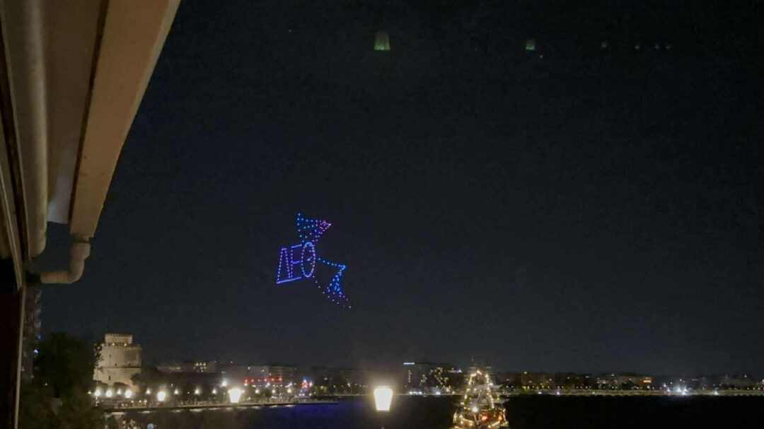 βιντεο-το-εντυπωσιακό-light-drone-show-της-δεθ-ζωγ-1373029