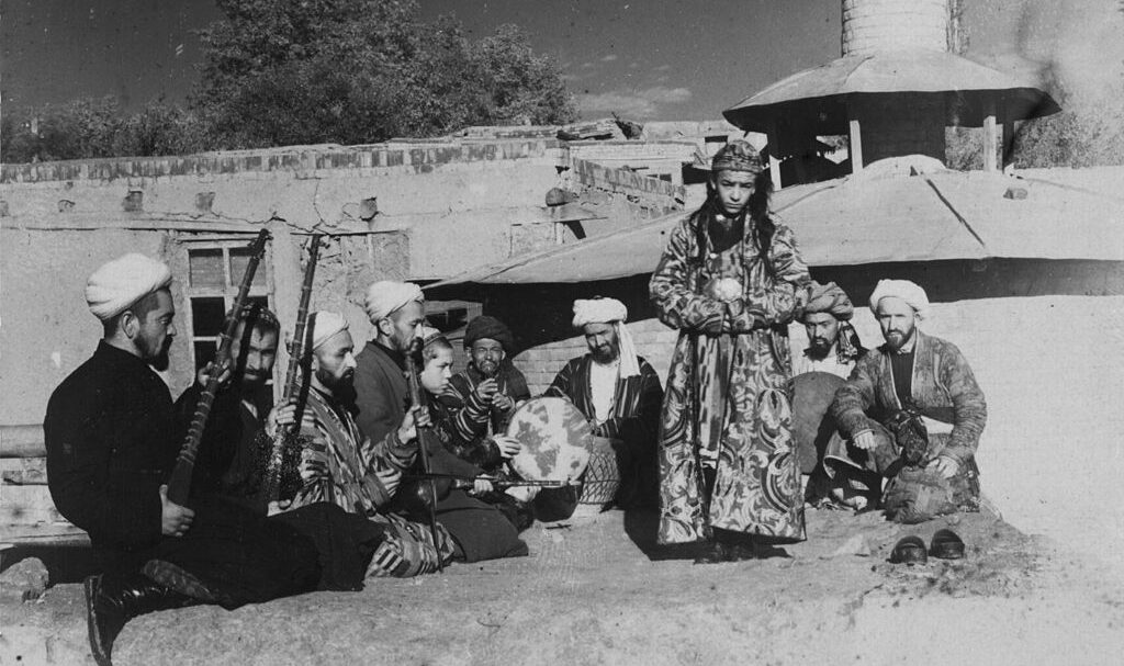 bacha-bazi-το-απεχθές-έθιμο-που-νομιμοποιεί-1379146