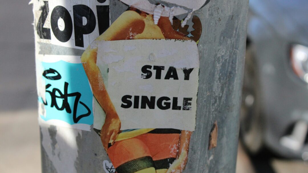 το-στίγμα-του-να-είσαι-single-1374822