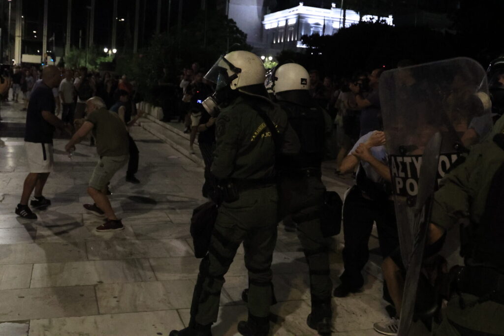 επεισόδια-στην-συγκέντρωση-για-τα-τέμ-1372550