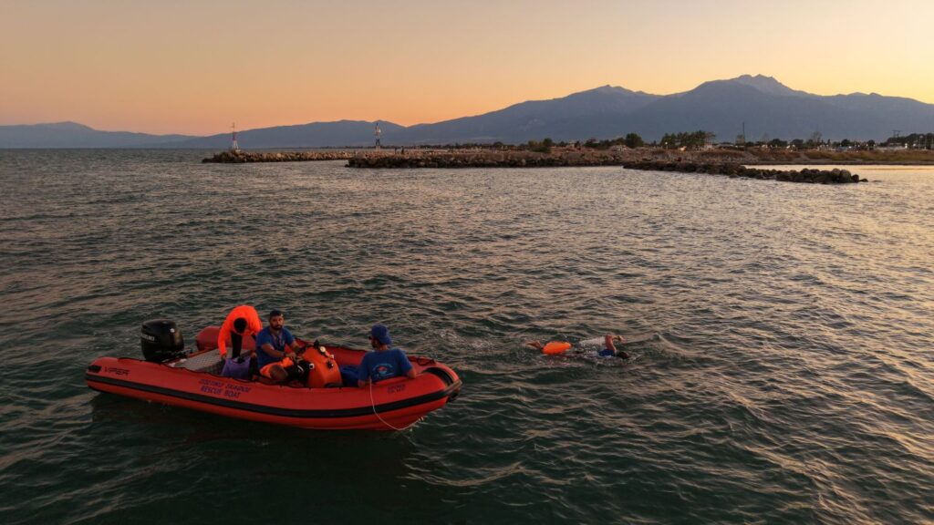 κατερίνη-κολύμπησε-41-χιλιόμετρα-σε-13-5-ώρ-1380670