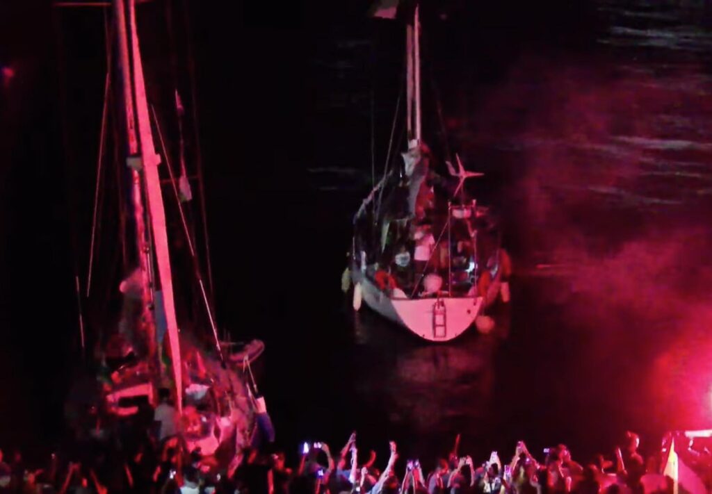 global-sumud-flotilla-σάλπαρε-το-οξυγόνο-από-τη-σύρο-γ-1376189