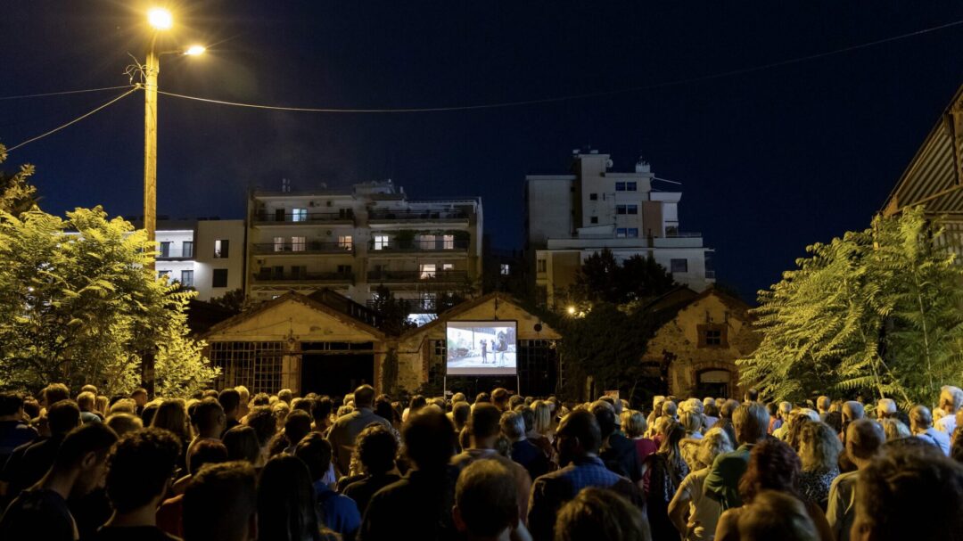στο-ντεπώ-ανοίξαμε-μια-χαραμάδα-φωτός8-1375132