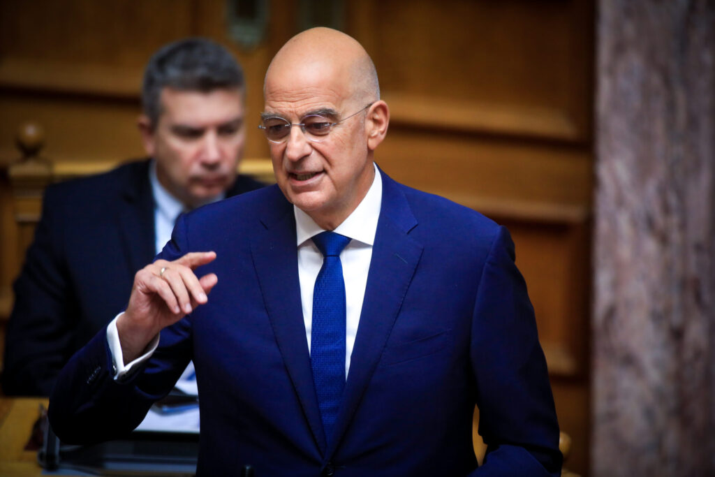 απών-ο-δένδιας-από-τη-συζήτηση-για-τον-ά-1391643