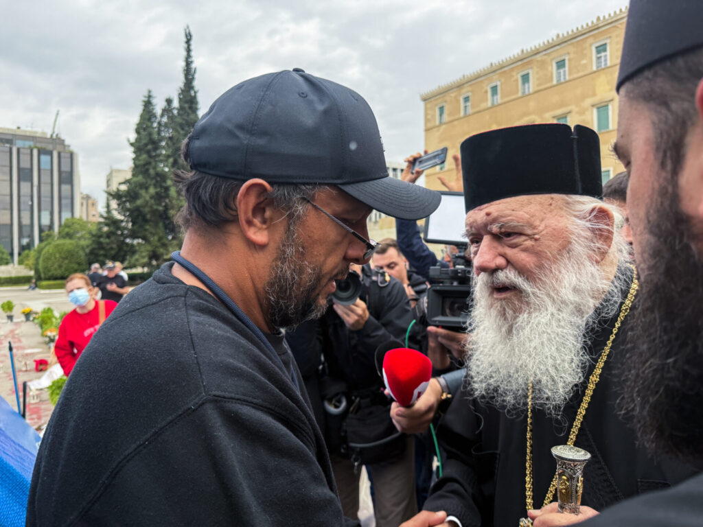 στο-πλευρό-του-πάνου-ρούτσι-και-ο-αρχιε-1385440