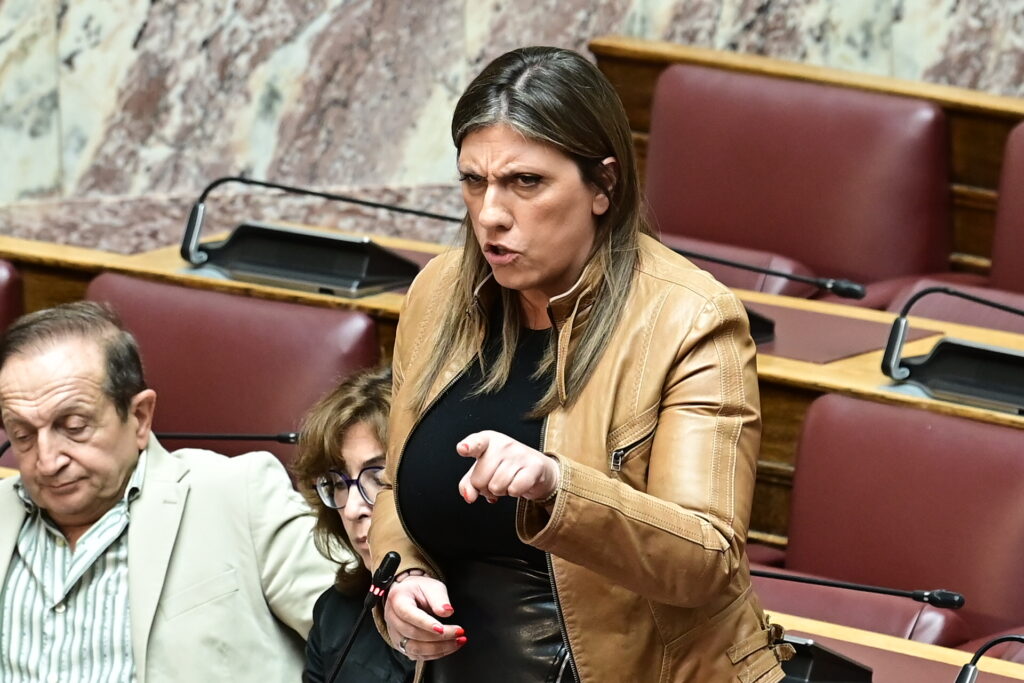 ζωή-κωνσταντοπούλου-είστε-δεκανίκι-1394671