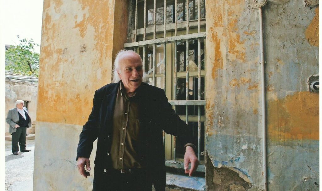 η-ηρωική-ζωή-του-σπύρου-σακέτα-1394485