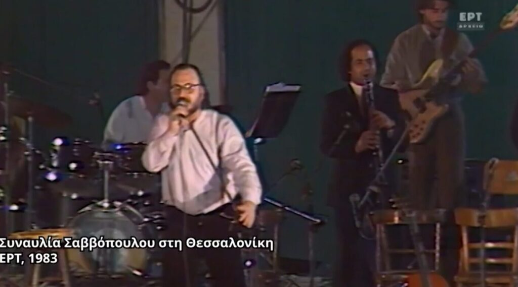 η-ιστορική-συναυλία-του-διονύση-σαββό-1392942