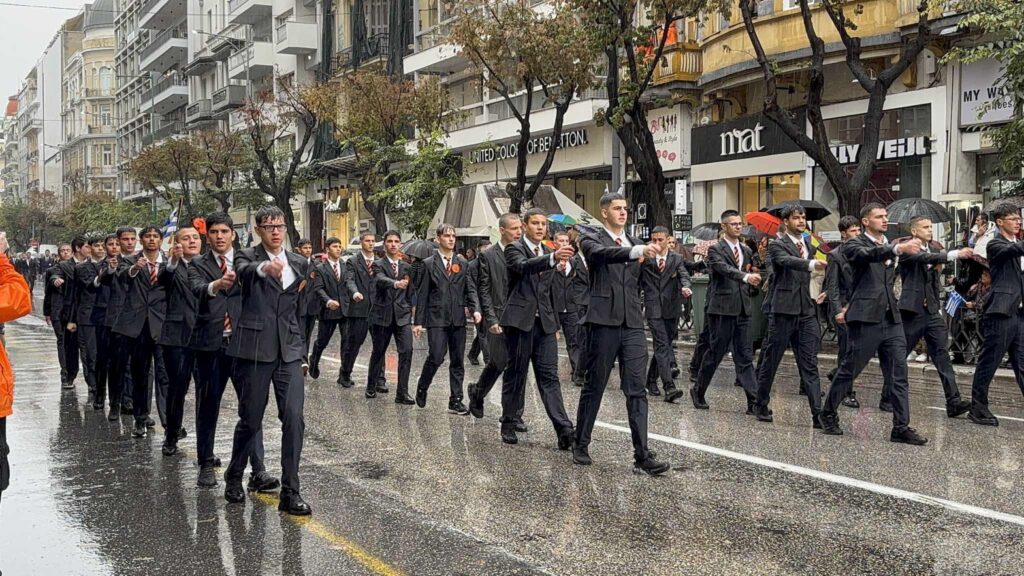 25η-μαρτίου-με-τι-καιρό-θα-γίνουν-οι-παρε-1393517