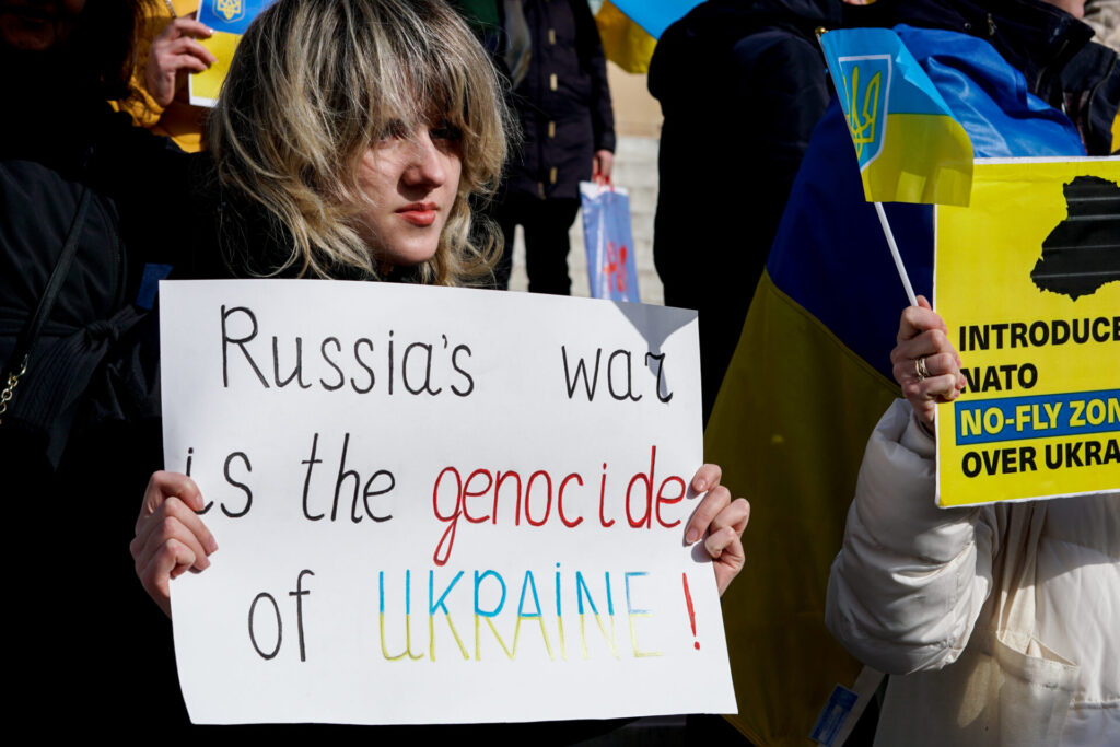 αληθινή-αφήγηση-η-περιπετειώδης-ιστο-1402859