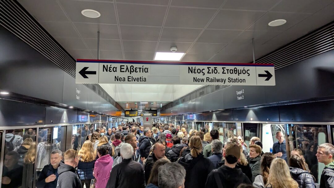 κολλάει-το-μετρό-κολλάει-και-η-ζωή-1396739