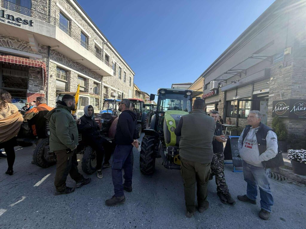 εικονες-κατέβασαν-τα-τρακτέρ-oι-αγρότε-1400405
