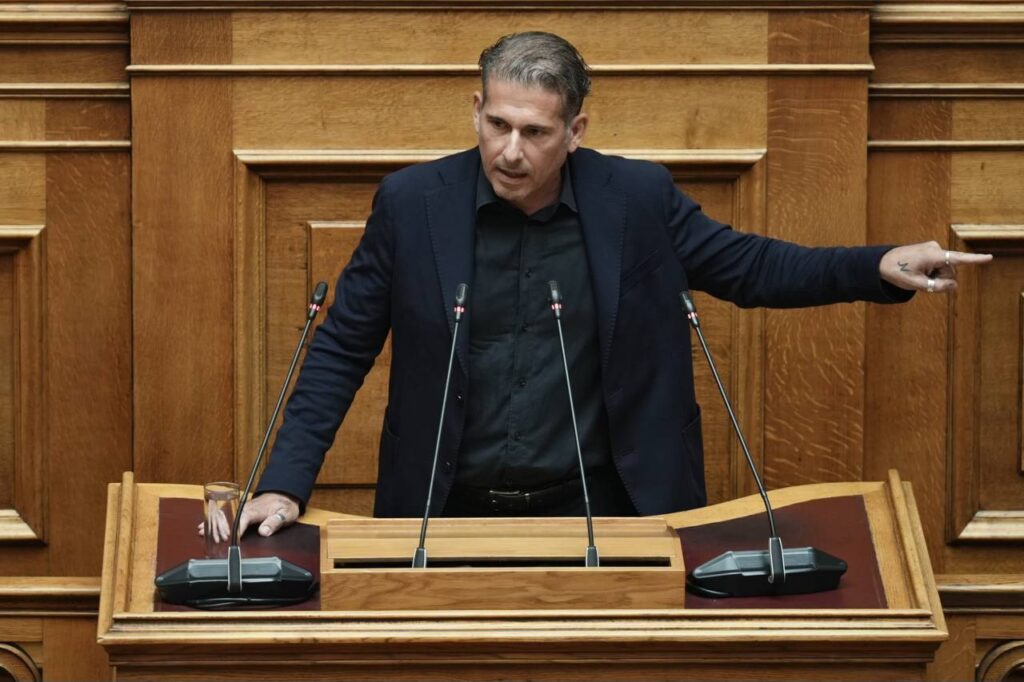 δεν-αντέχω-τη-βρωμιά-παραιτείται-ο-δ-1402324