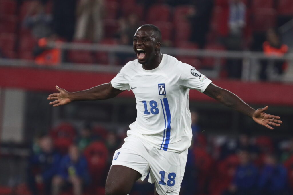 ποιος-είναι-ο-αντρέας-τετέι-που-χειροκ-1401540