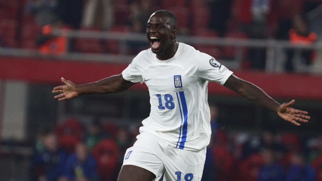 ποιος-είναι-ο-αντρέας-τετέι-που-χειροκ-1401540