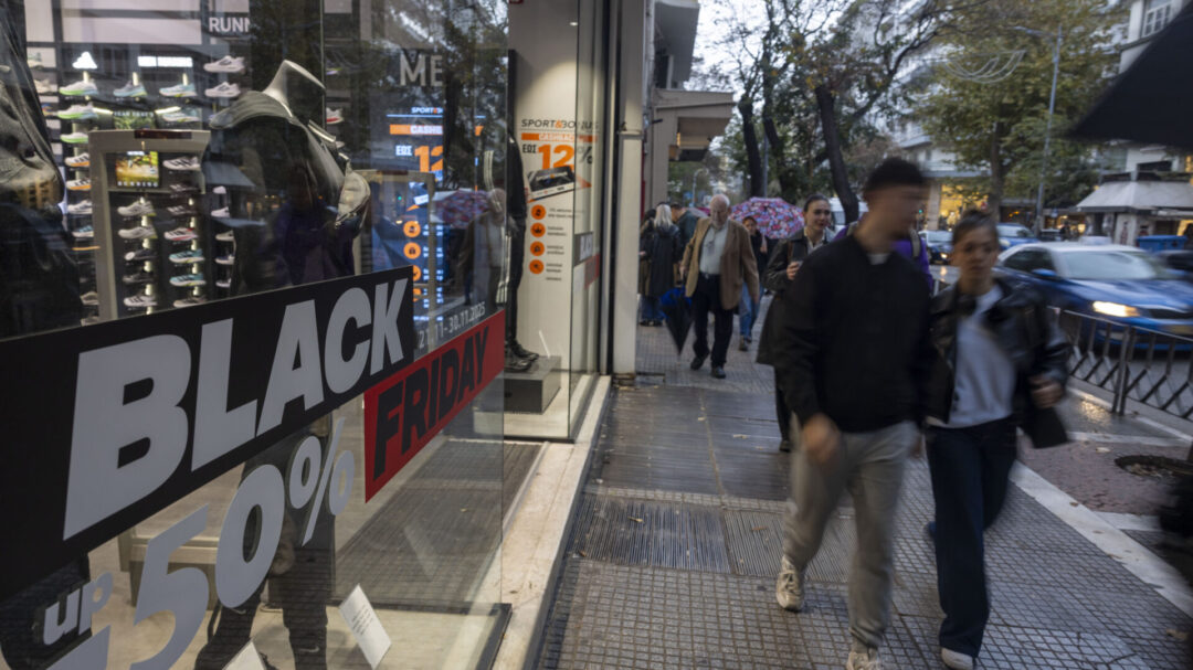 bιντεο-black-friday-είναι-ευχαριστημένοι-οι-θε-1405971