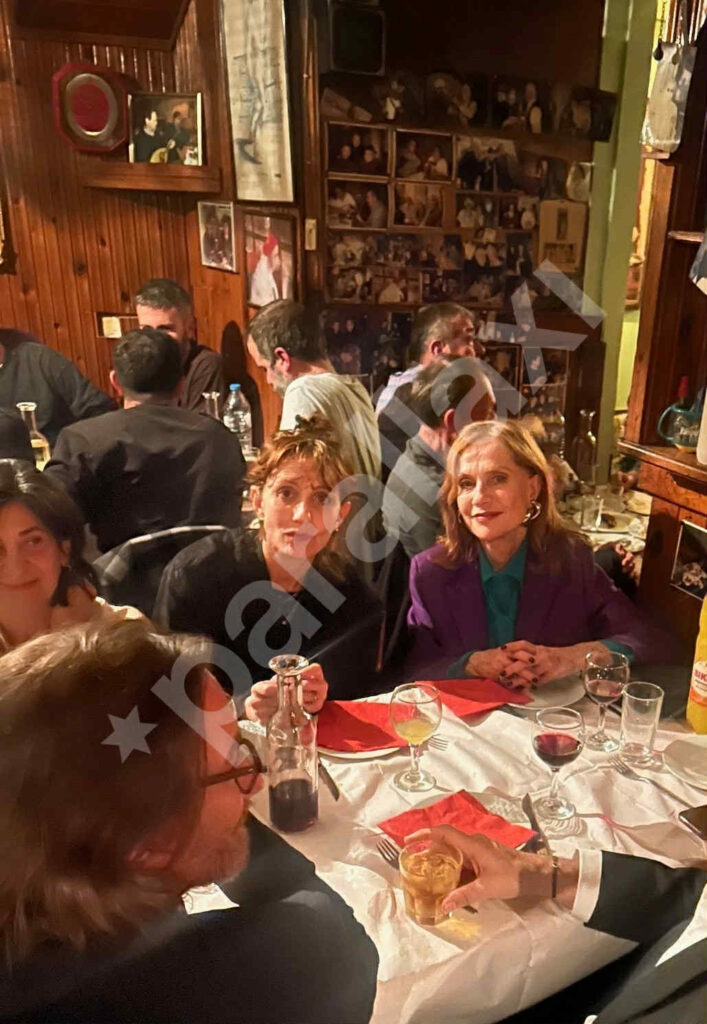 η-ιζαμπέλ-ιπέρ-γλέντησε-στη-δόμνα-1397314