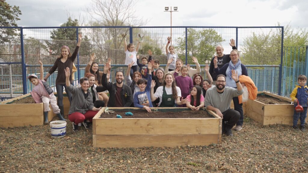 γνωρίζοντας-του-σχολικούς-λαχανόκηπ-1400118