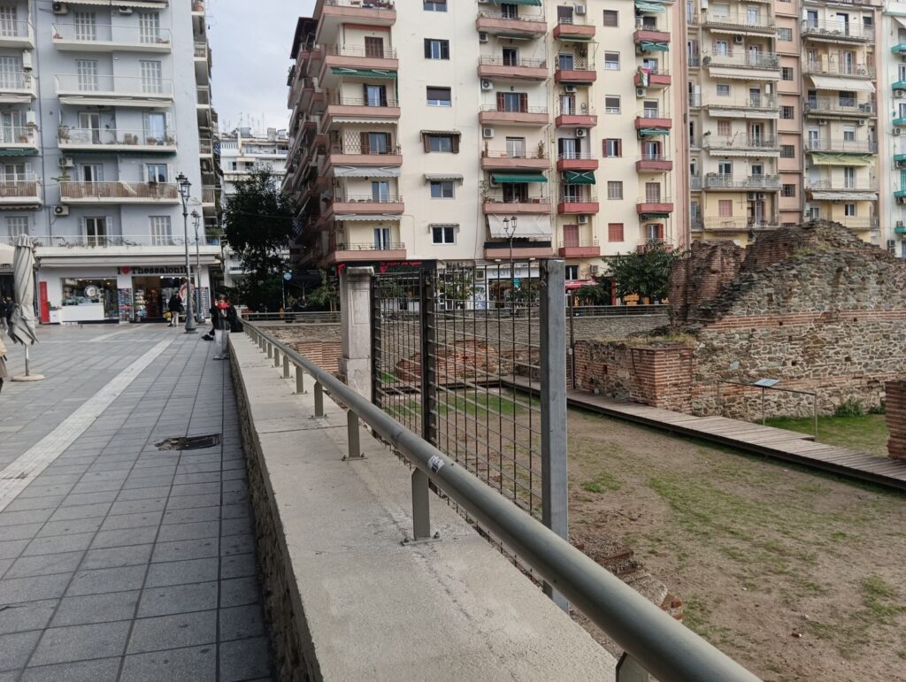 σήκωσε-πάλι-τα-κάγκελα-η-εφορεία-αρχαι-1397437