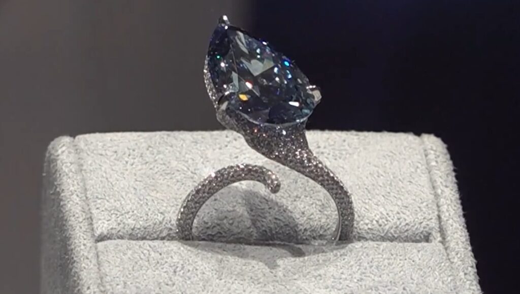 το-υπέρογκο-ποσό-που-πωλήθηκε-το-πολύτ-1399469