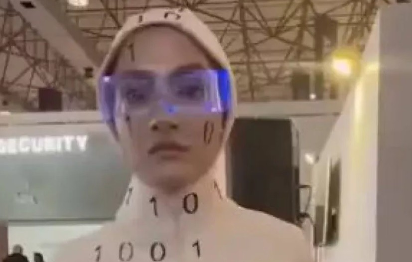 viral-βίντεο-και-φιάσκο-στο-ιράν-τα-ρομπότ-α-1406758