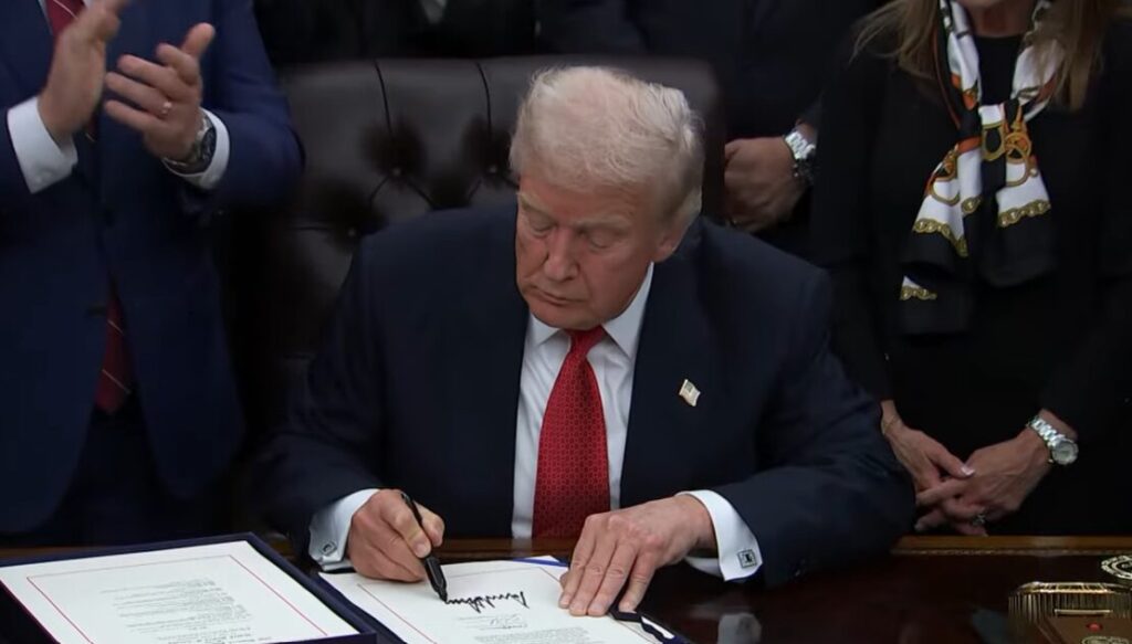 έληξε-το-μεγαλύτερο-shutdown-στην-ιστορία-των-1399914