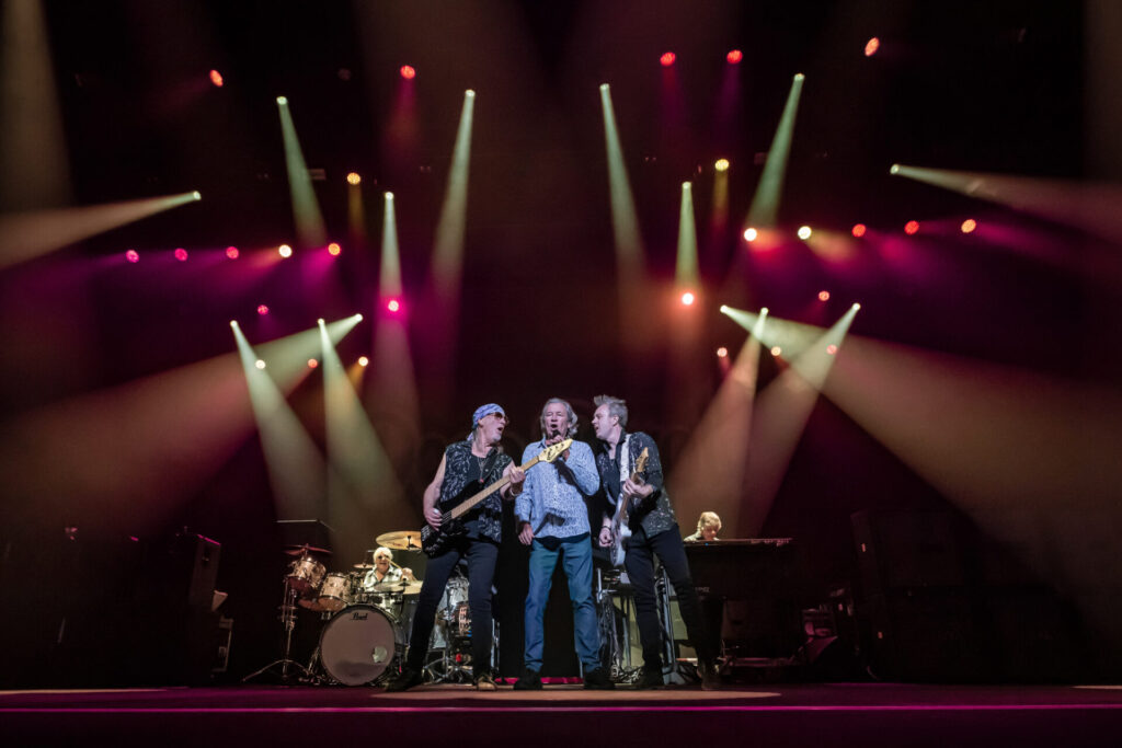 οι-deep-purple-επιστρέφουν-στην-ελλάδα-για-μία-μ-1402818