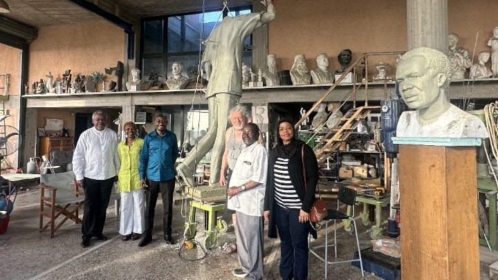 από-τη-θεσσαλονίκη-στην-καρδιά-της-αφρ-1406271