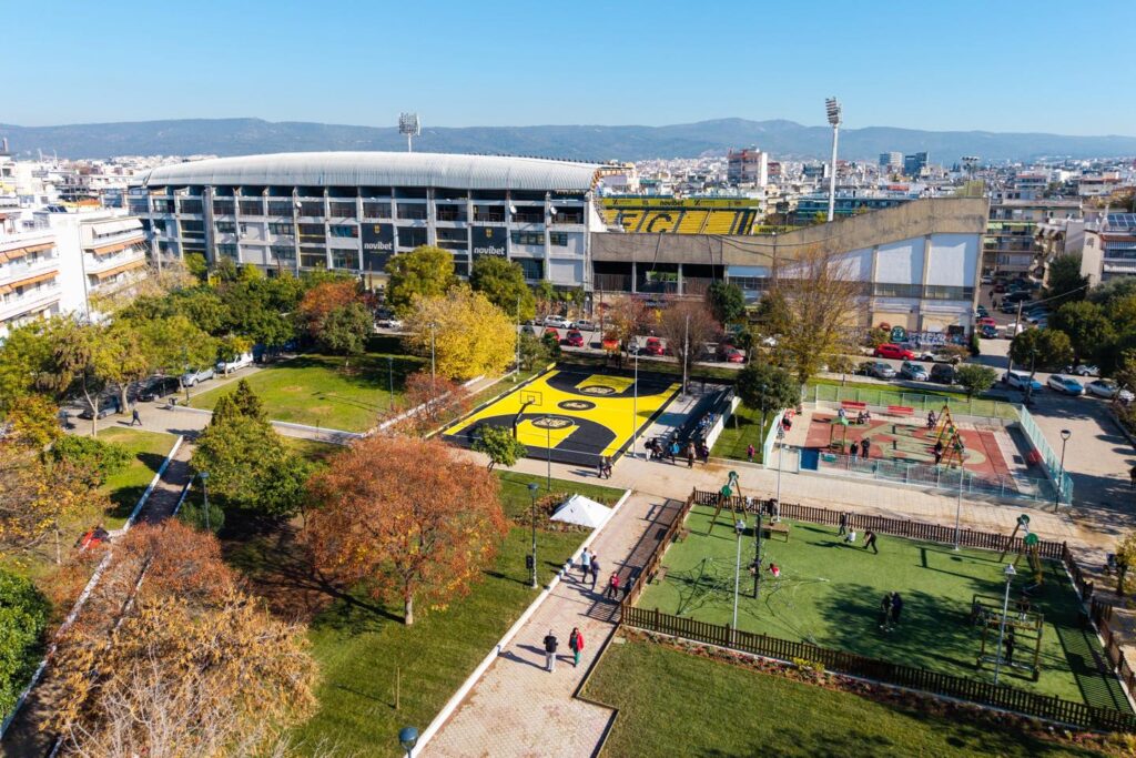 θεσσαλονίκη-παραδόθηκε-στους-κατοίκ-1400838