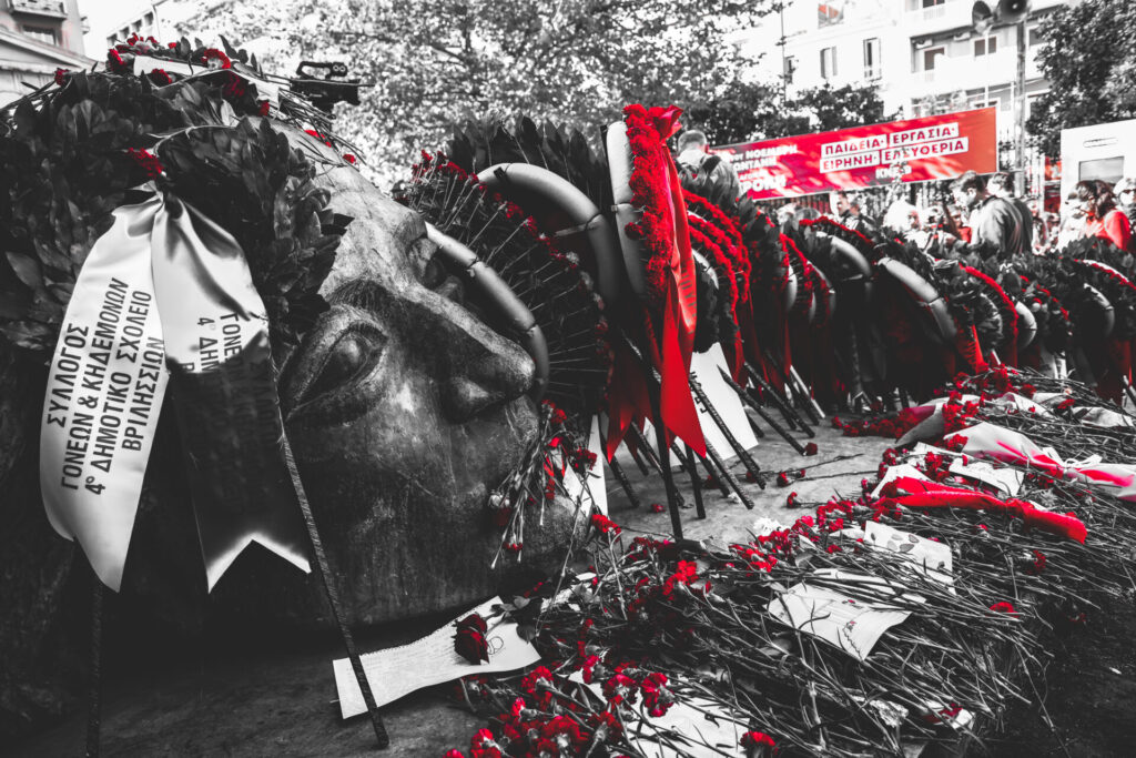 εικονες-ανοιχτές-οι-πύλες-του-πολυτεχ-1401136