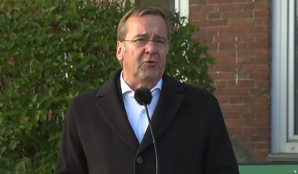 βόμβα-από-τον-υπουργό-άμυνας-της-γε-1401702