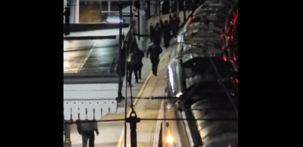 βρετανία-δεν-είναι-τρομοκρατική-η-επ-1395909