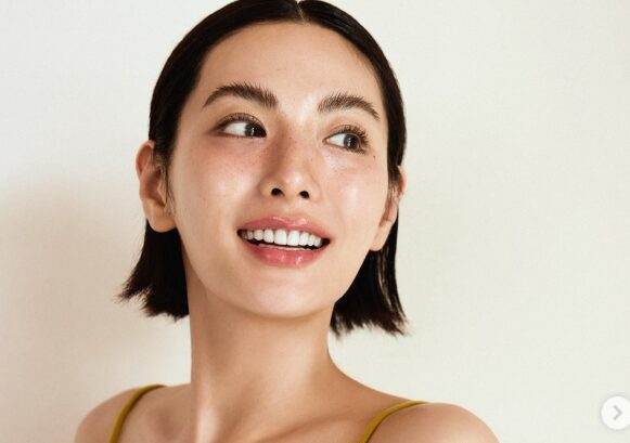 νότια-κορέα-σταρ-της-k-pop-και-η-μητέρα-της-1401038