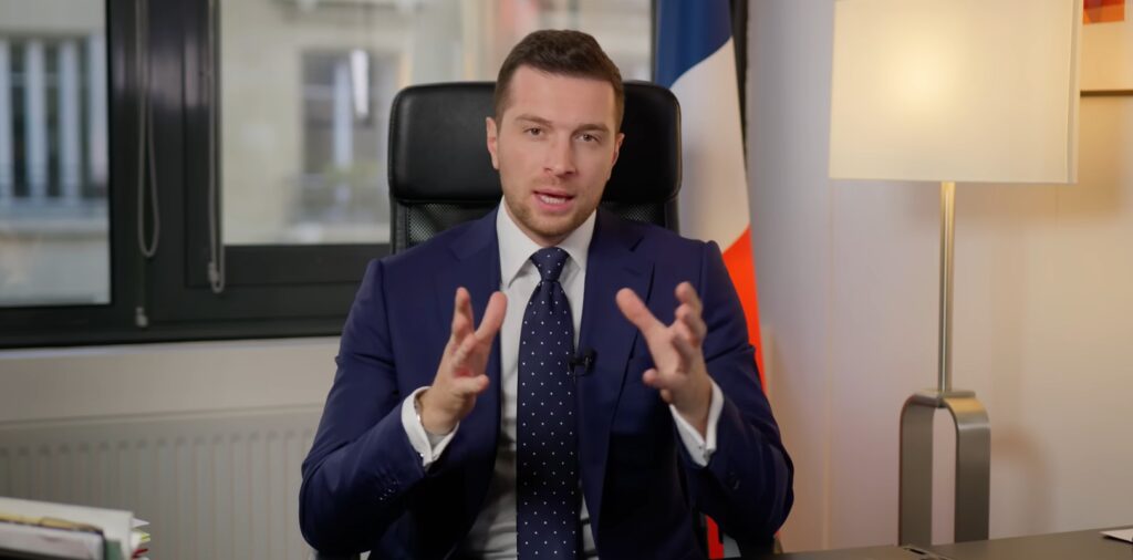 δημοσκόπηση-σοκ-στη-γαλλία-ο-ακροδεξι-1404544