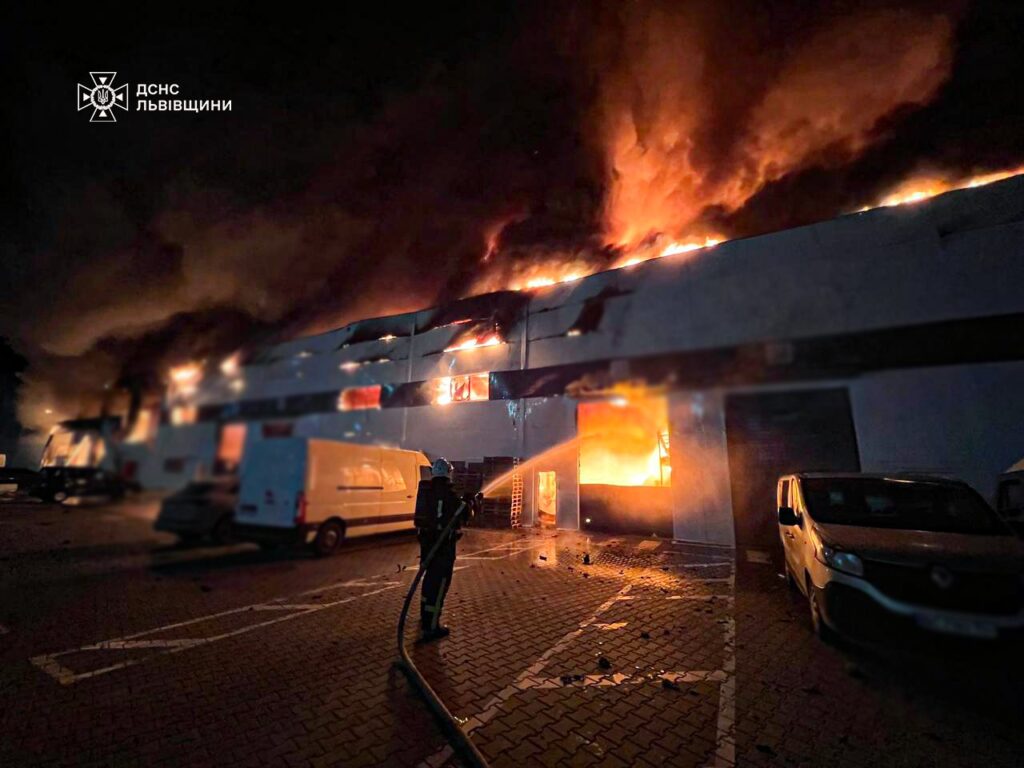 ρωσικό-σφυροκόπημα-στην-ουκρανία-με-τ-1402459