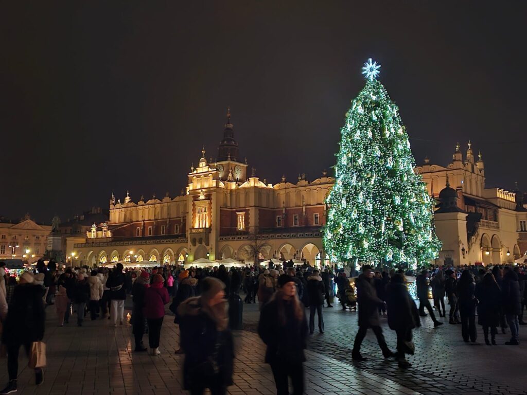 χριστούγεννα-στην-κρακοβία-ένα-μεσαι-1415886