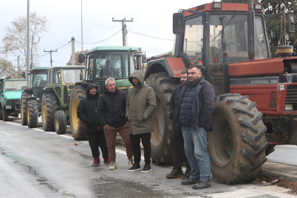 εικονες-στα-πράσινα-φανάρια-οι-αγρό-1409110