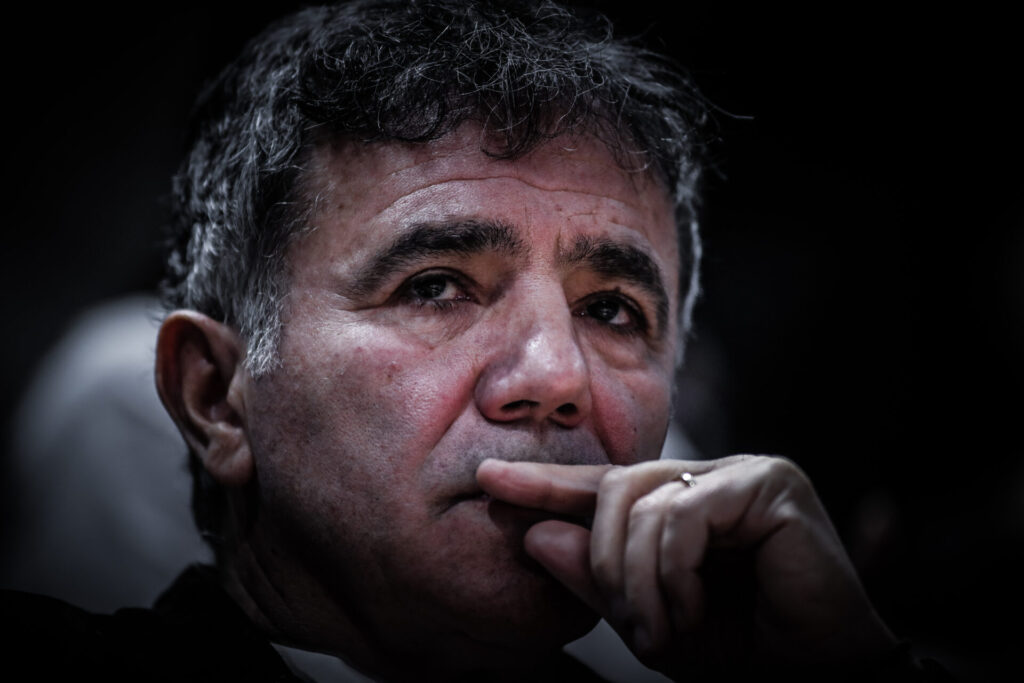 τέλης-μυστακίδης-ποιος-είναι-ο-βασιλ-1411466