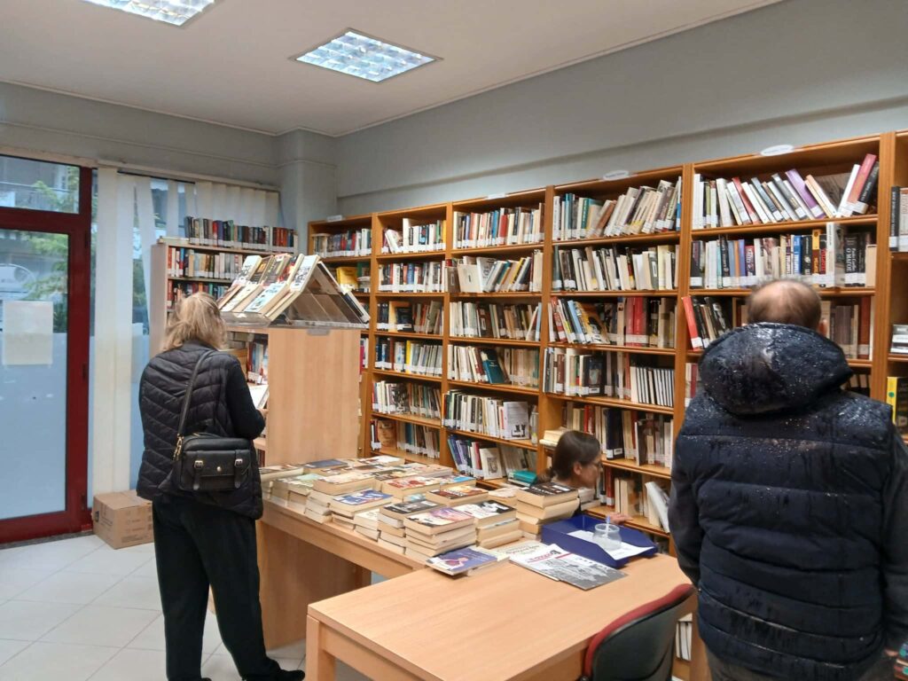 ρεκόρ-συμμετοχών-στη-φετινή-book-friday-στην-κα-1406919