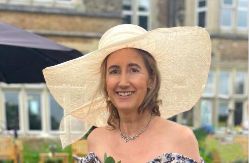 παγκόσμια-θλίψη-για-τη-συγγραφέα-σόφι-1411137